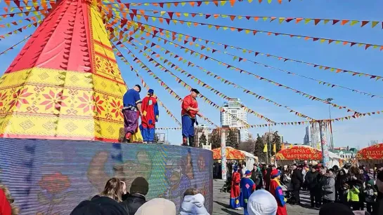 Народные гулянья. Праздник Масленицы на площади Куйбышева в Самаре 17 марта! Онлайн трансляция.