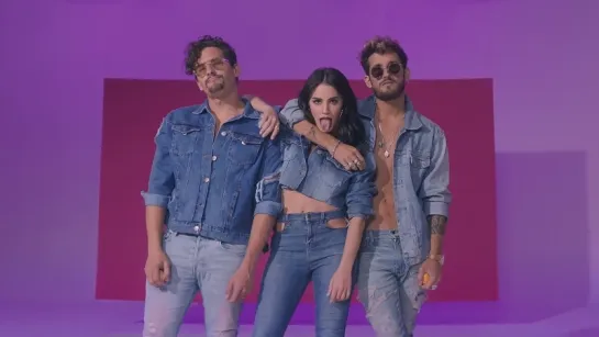 Lali - Sin Querer Queriendo ft. Mau y Ricky