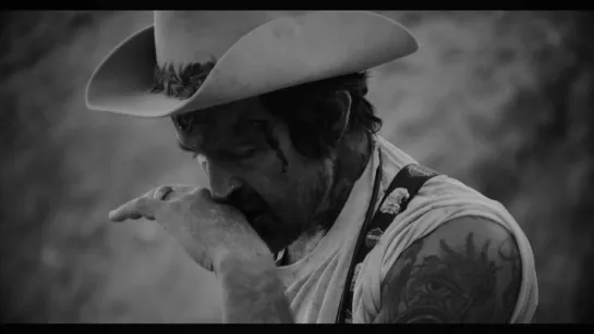 Yelawolf & Shooter Jennings - Make Me A Believer