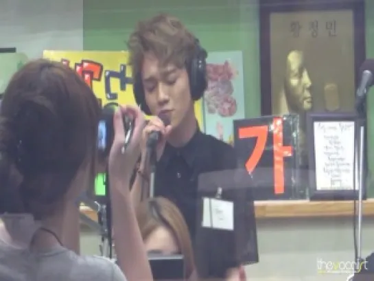 [FANCAM] 130802 Chen - Please love her  @ KBS Cool FM Yoo Inna's Volume Up Radio Show