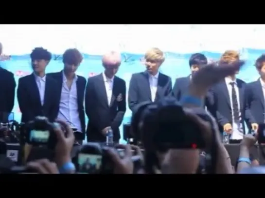 [FANCAM] 130825 EXO @ KCon Fanmeeting