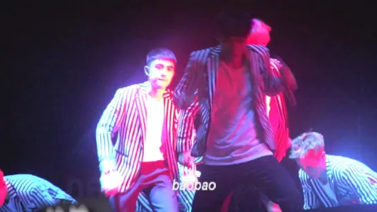 151212 ExoLuxion in Nanjing, Dubstep intro-Baekhyun focus