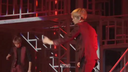 [FANCAM] 150912 EXO Baekhyun - Hurt @ The EXOLuXion in Chongqing