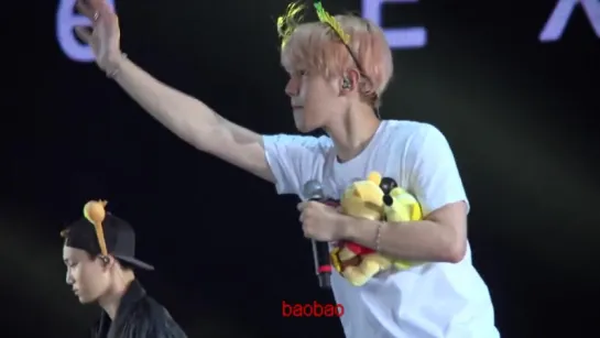 [FANCAM] 150912 EXO Baekhyun - ANGEL + Talk @ The EXOLuXion in Chongqing