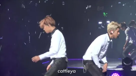 151017 EXO in Guangzhou PLAYBOY Kai and Sehun focus