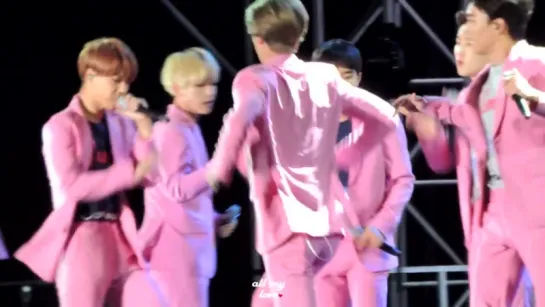 [FANCAM] 151004 강남한류페스티벌 EXO - 으르렁 SEHUN FOCUS