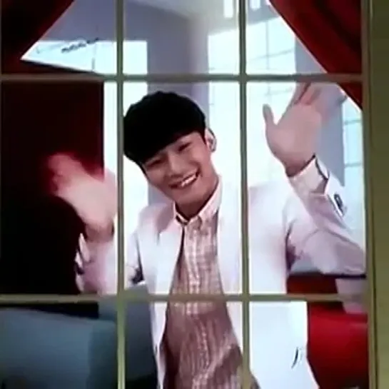 141031 Chen "Hello EXO" @ Lotte Star Avenue [CF]