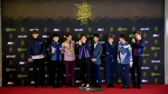 160121 EXO @ Golden Disk Award red carpet