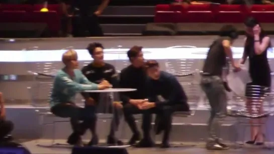 [Fancam] 151202 @MAMA2015 Break Time EXO Focus