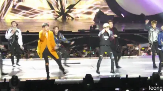 [FANCAM] 2015 MAMA Hong Kong EXO Love Me Right