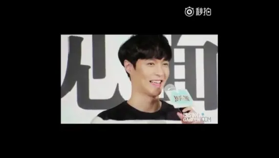 [FANCAM] 151127 EXO Lay @ "Oh My God" Movie Fanmeeting