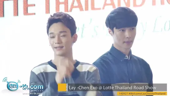 140927 Lay & Chen @ Lotte Fansign in Bangkok