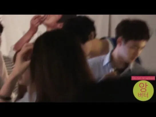 [FANCAM] 120810 EXO @ S.M.ART EXHIBITION (D.O focus)