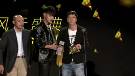 160112 ZTAO The 2015 Mobile Video Festival- The Most Powerful Male Singer Award