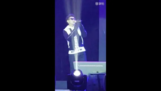 151029 Z.TAO singing Im the Sovereign main music theme @ Press Conference