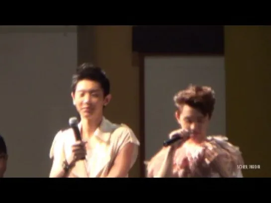 |FANCAM| 130613 Yongsan Fansign (Chanyeol focus)