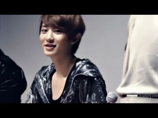 [FANCAM] 120429 EXO Fansigning 'CHANYEOL'