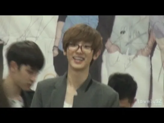 120508 EXO-K Daegu Fansign_Chanyeol cute