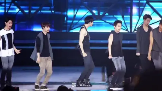 |FANCAM| 140815 SMTOWN Live Tour IV in Seoul @ EXO - MACHINE (Chanyeol focus)