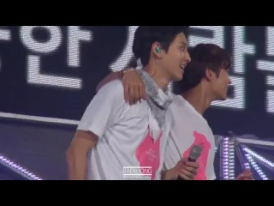 [FANCAM]140815 SM CONCERT CHANYEOL(찬열) ENDING STAGE with MINHO(By.백홍)