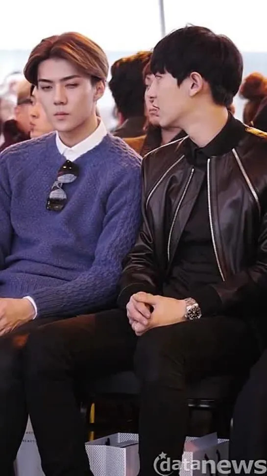 141022 @ Seoul Fashion Week (Chanyeol & Sehun focus)