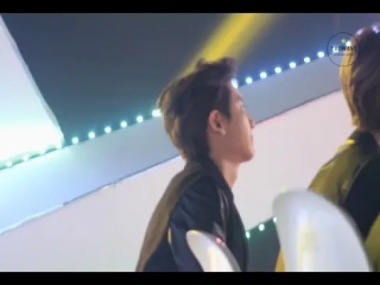 |FANCAM| 131114 Melon Music Awards 2013 (Chanyeol)