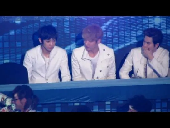 [FANCAM] 121229 SBS Gayo Daejun EXO- Kris Chanyeol Suho