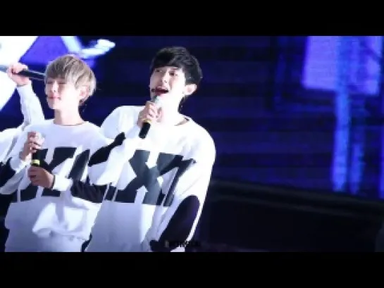 |FANCAM| 140126 Oak Valley Winter Festival Concert (Chanyeol focus)