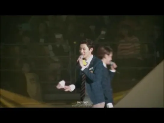 [FANCAM] 131114 Cute Chanyeol @ Melon Music Awards 2013