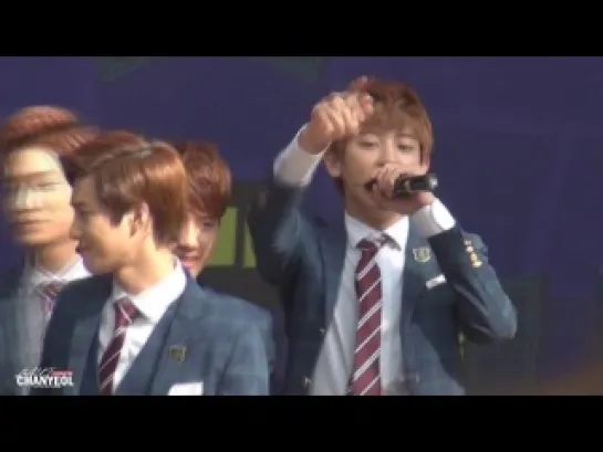 |FANCAM| 131013 Halloween OneMount Festival - 3.6.5 (Chanyeol focus)