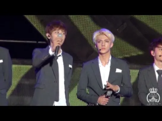 |FANCAM| 131009 Asia Song Festival (Chanyeol focus)