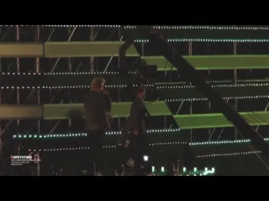 |FANCAM| 131009 Asia Song Festival (Chanyeol & Baekhyun focus)