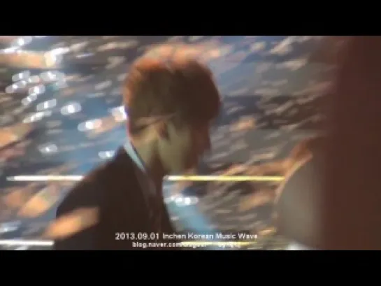 |FANCAM| 130901 Incheon Korea Music Wave ending (Chanyeol focus)