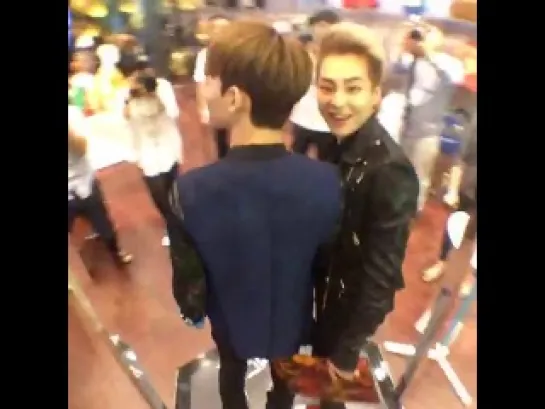 CHEN and XIUMIN at MCM Flagship store