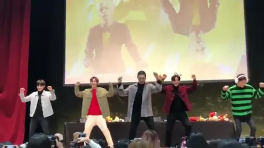 190102 Myeondong Fansign day6 dance