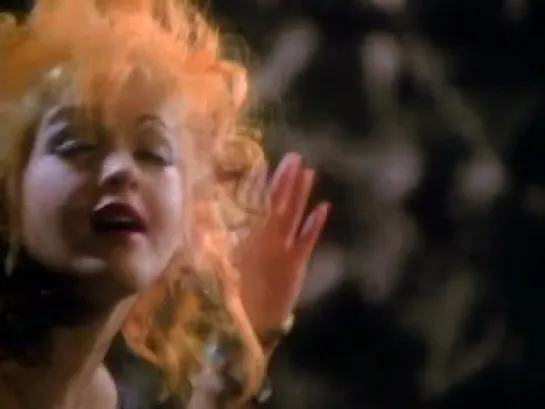 Cindy Lauper -What Is Going On