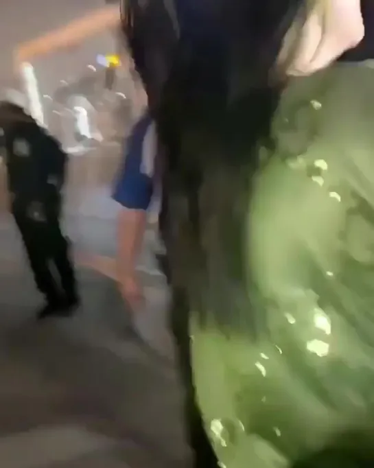 billie meeting fans after the show in miami