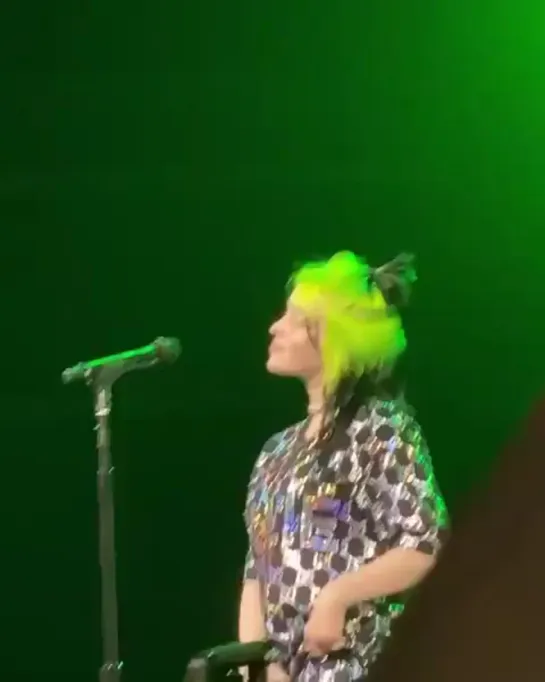 billie performing "wish you were gay" in orlando