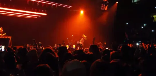 billie performing "my strange addiction" in orlando