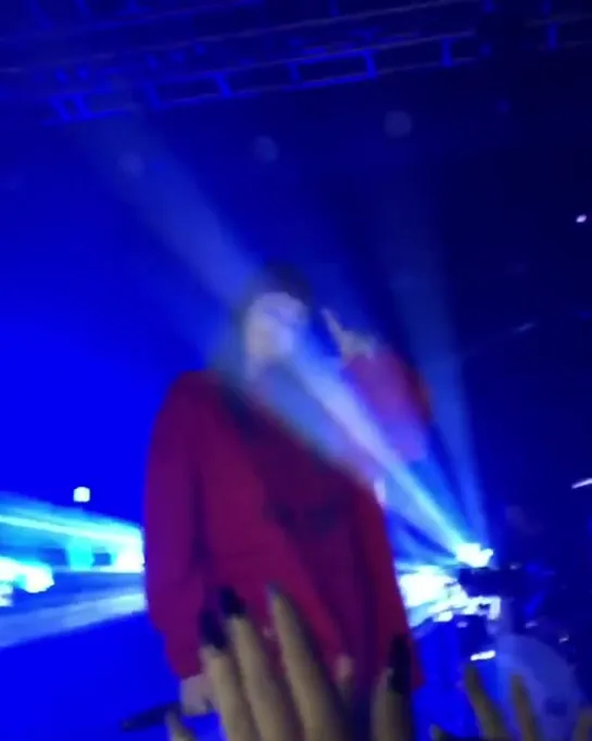 billie eilish live / Phoenix