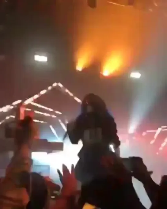 billie eilish live / philadelphia