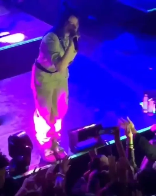 billie eilish live / new york