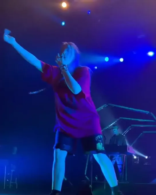 billie eilish live / oackland