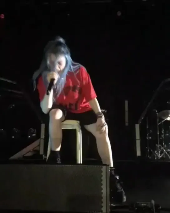 billie eilish live / oackland