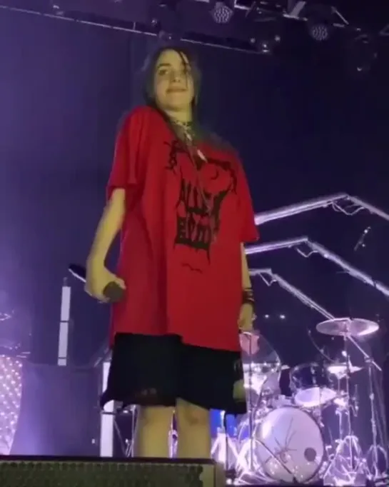 billie eilish live / oackland