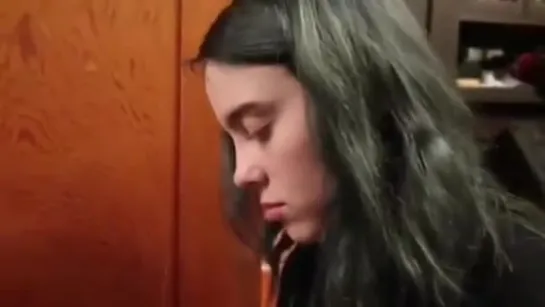 Billie in Claudia's vlog [3]