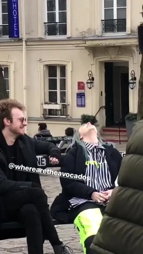 billie and finneas filming something in paris