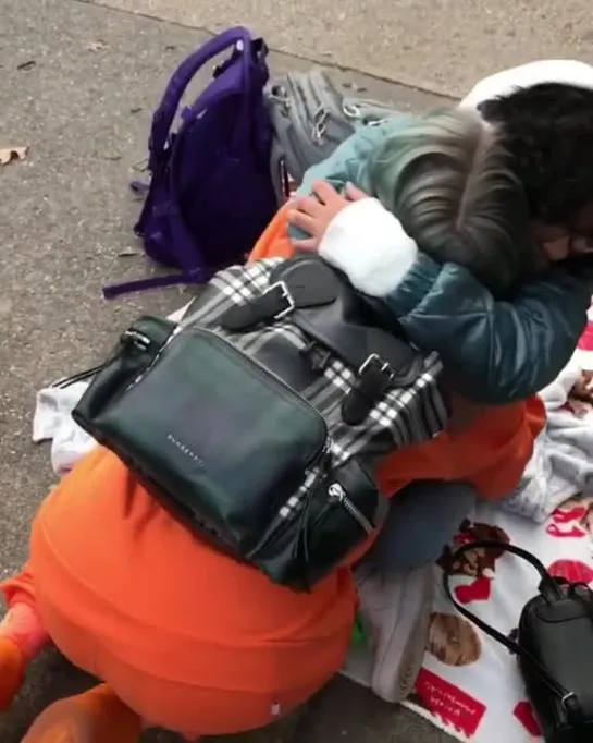 Billie Eilish with fans / New York