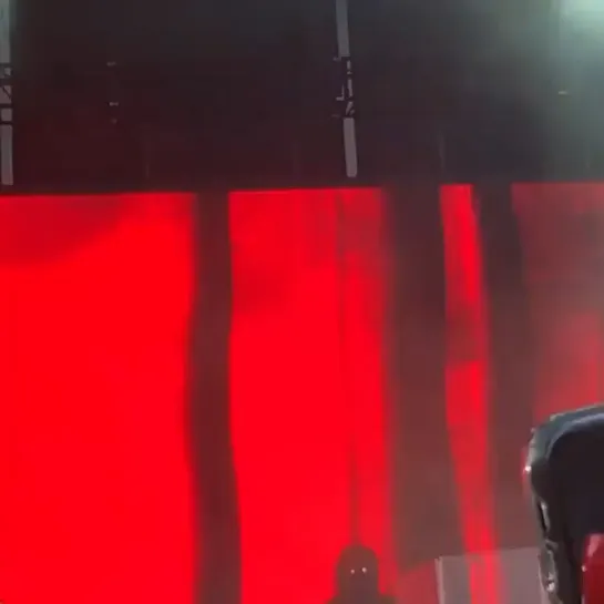 billie performing “copycat” at aclfestival in austin