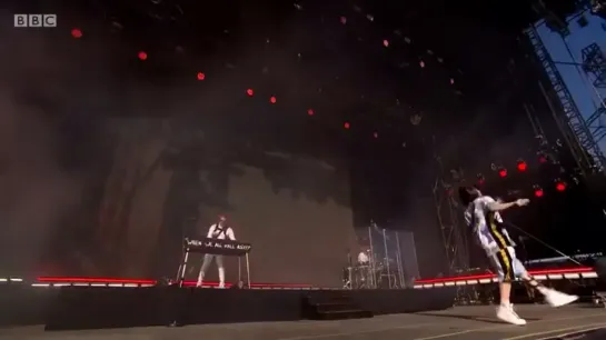 billie performing “COPYCAT” at glastonbury festival